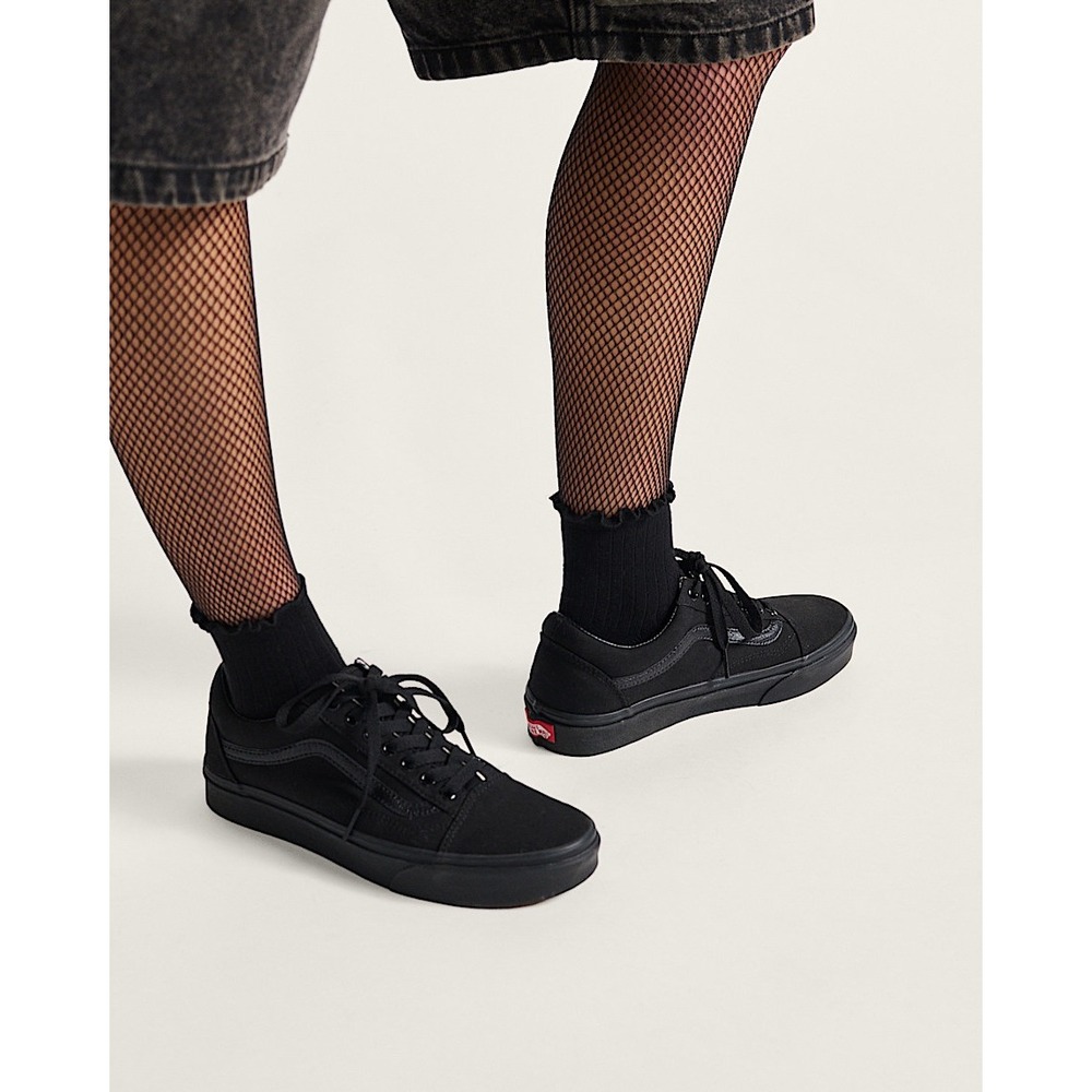 VANS Skate Old Skool Low Top Skateboarding Shoes in Black/Black, NWOT